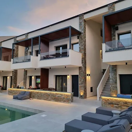 Oli Terra 4* 斯卡拉伯塔麦斯