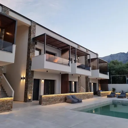 Oli Terra 斯卡拉伯塔麦斯