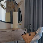 Oli Terra سكالا بوتامياس