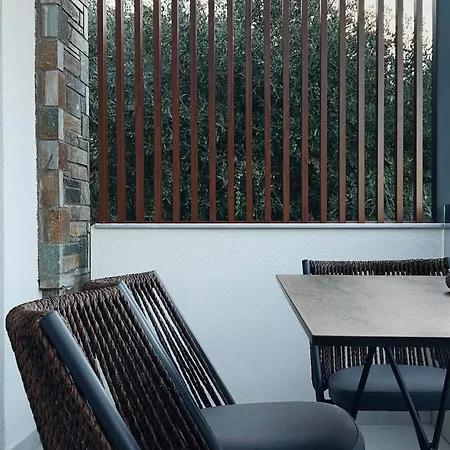 Ξενοδοχείο με διαμερίσματα Oli Terra 4*