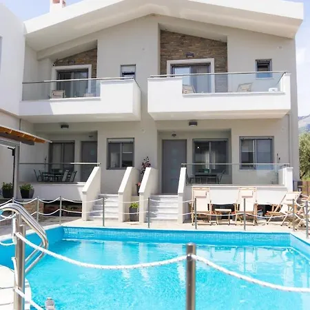 Oli Terra Apartahotel 4*